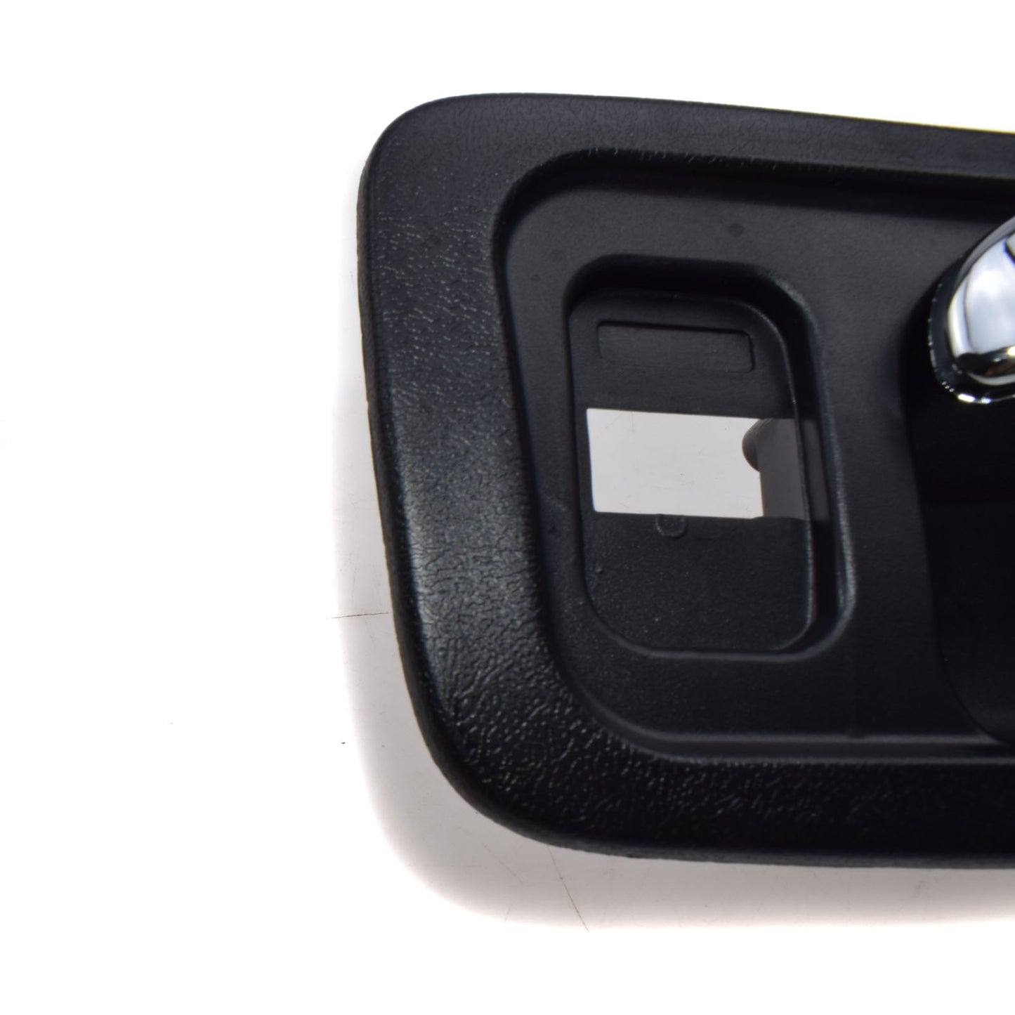 The front left inner door handle is suitable for Honda Accord sedans from 1994, 1996, and 1997. n