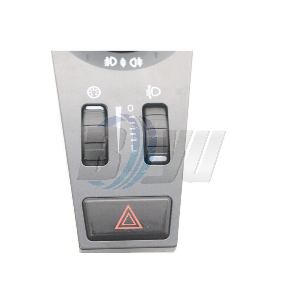 20953573 Applicable to for Volvo FH FM headlight hazard warning switch 20942846 20466304- v