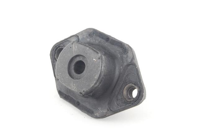 One rear strut mount suitable for E81, E82, E87, E90, X1, 128i, 323i, 328i - n