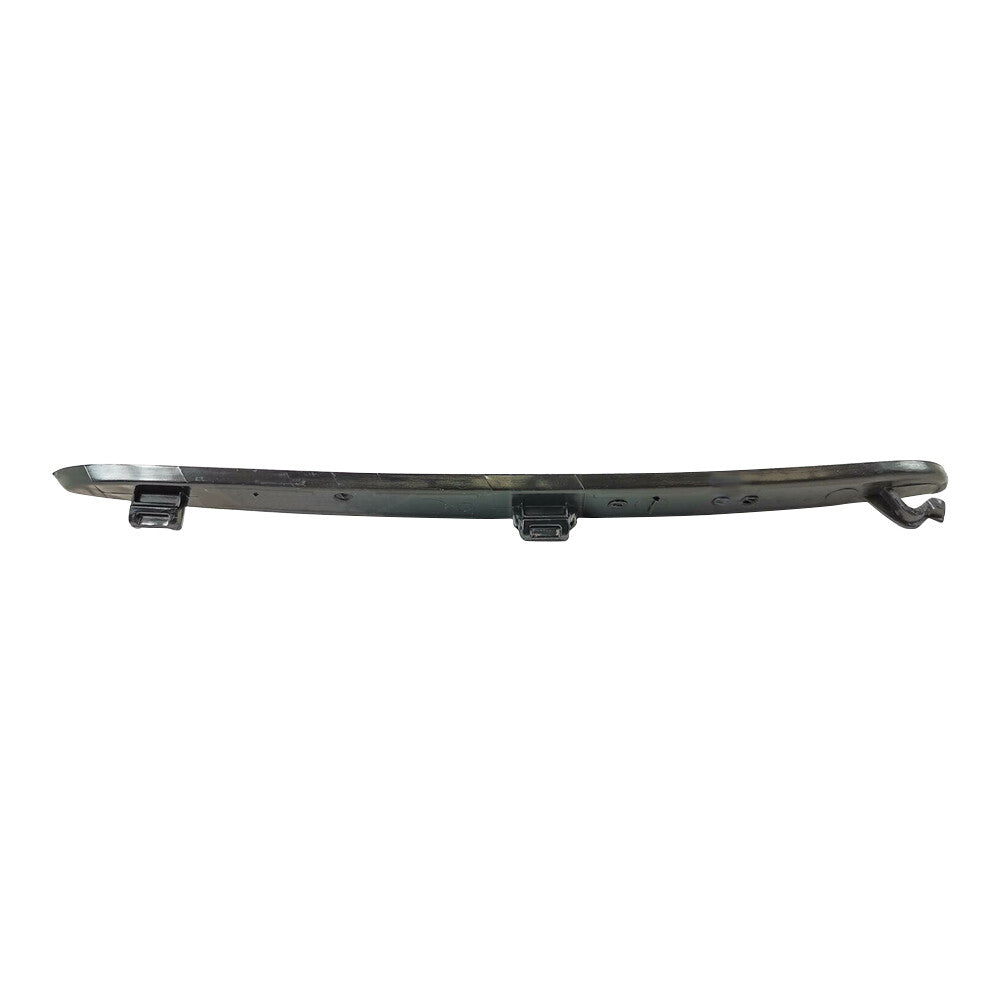 The black right rear bumper cover grille is suitable for C-Class C63 W205 AMG 2013-2017. n