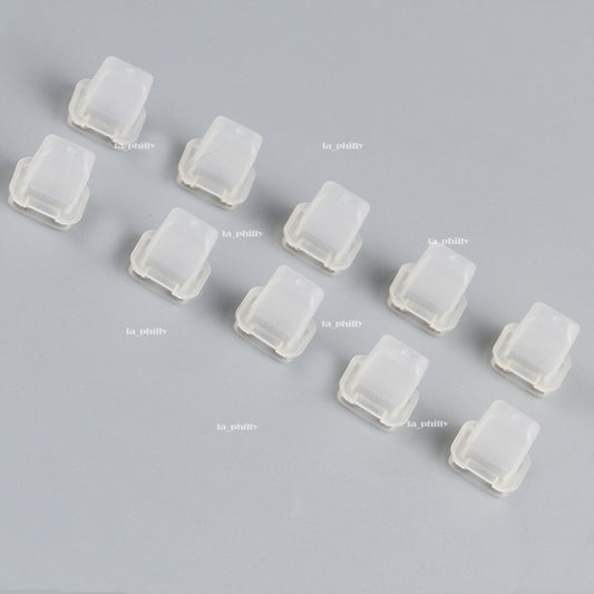 10x Retaining Clip-Interior Trim Moulding Fits for BMW 740i 740iL 750iL 528i 530i Q