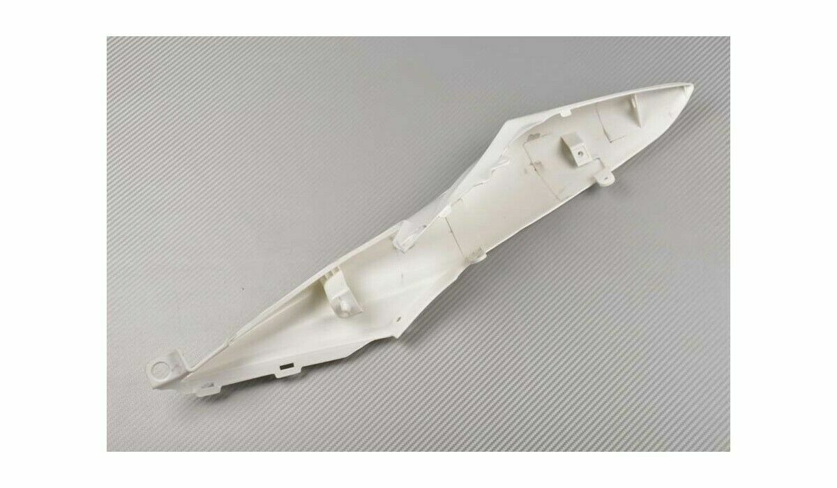 for SUZUKI 2009 - 2016 GSXR GSX-R 1000, unpainted rear tail side fairing.