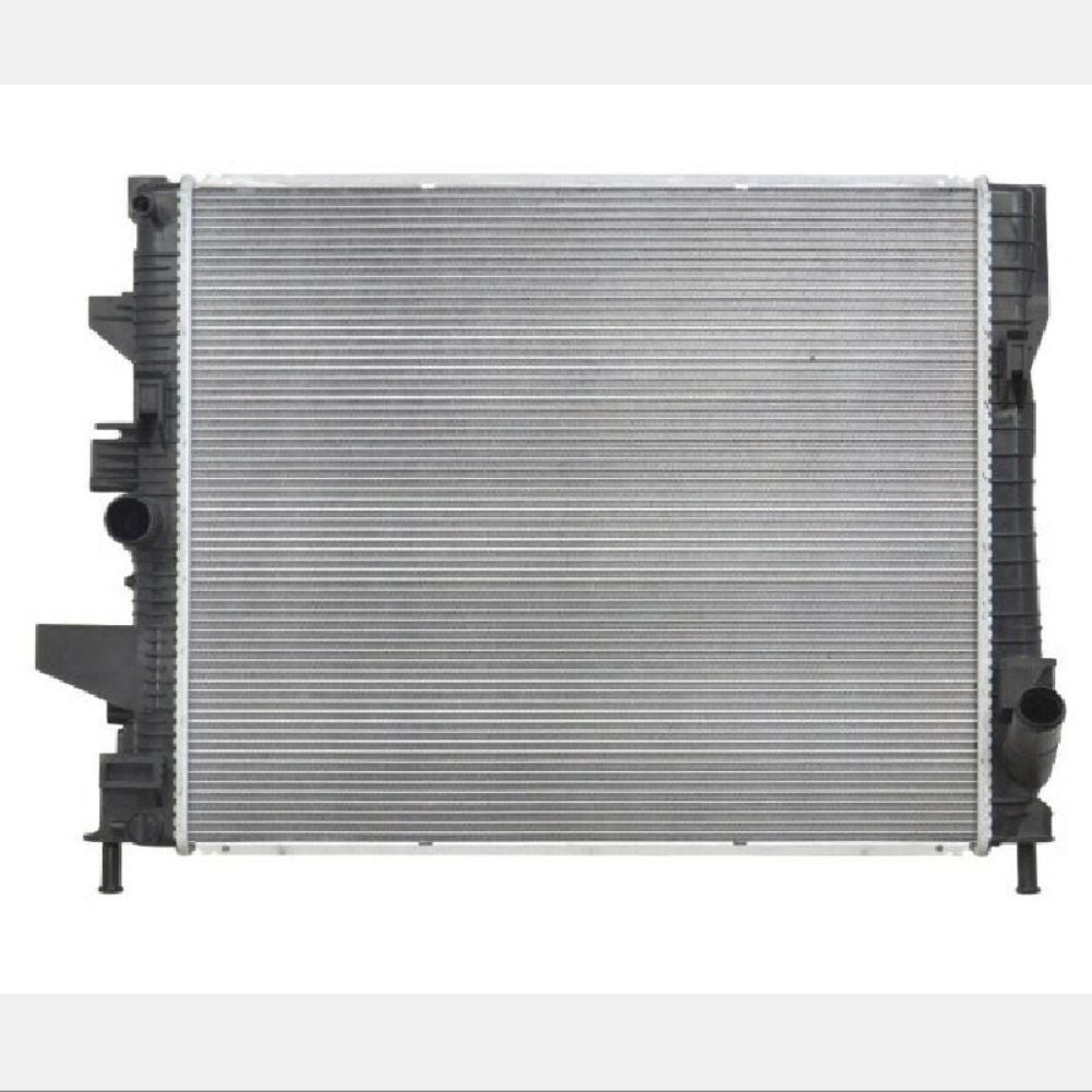 F1F18005VD Radiator for Ford Focus 2016-2018