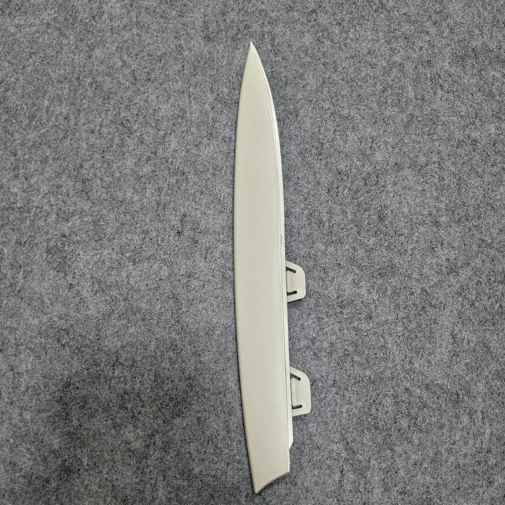 Front Bumper Grille Trim Blade for BMW 5' F07 535i/550i 10-13