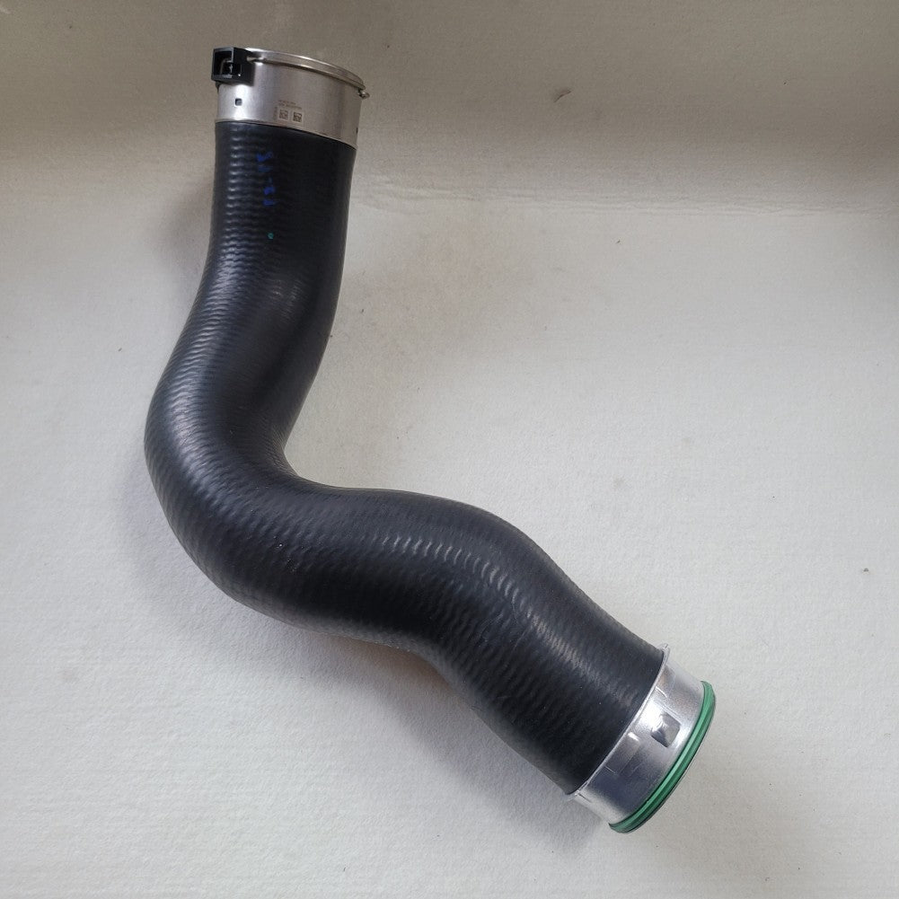 Intercooler turbocharger intake hose suitable for BMW X5 F15 13-18