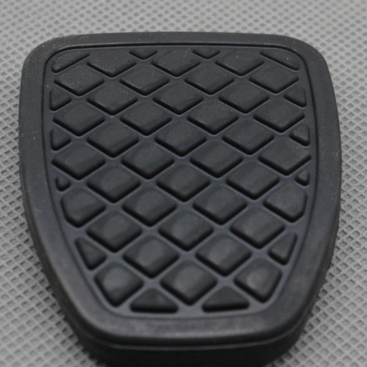 1-piece manual transmission brake and clutch rubber foot pedal pad cover for Subaru