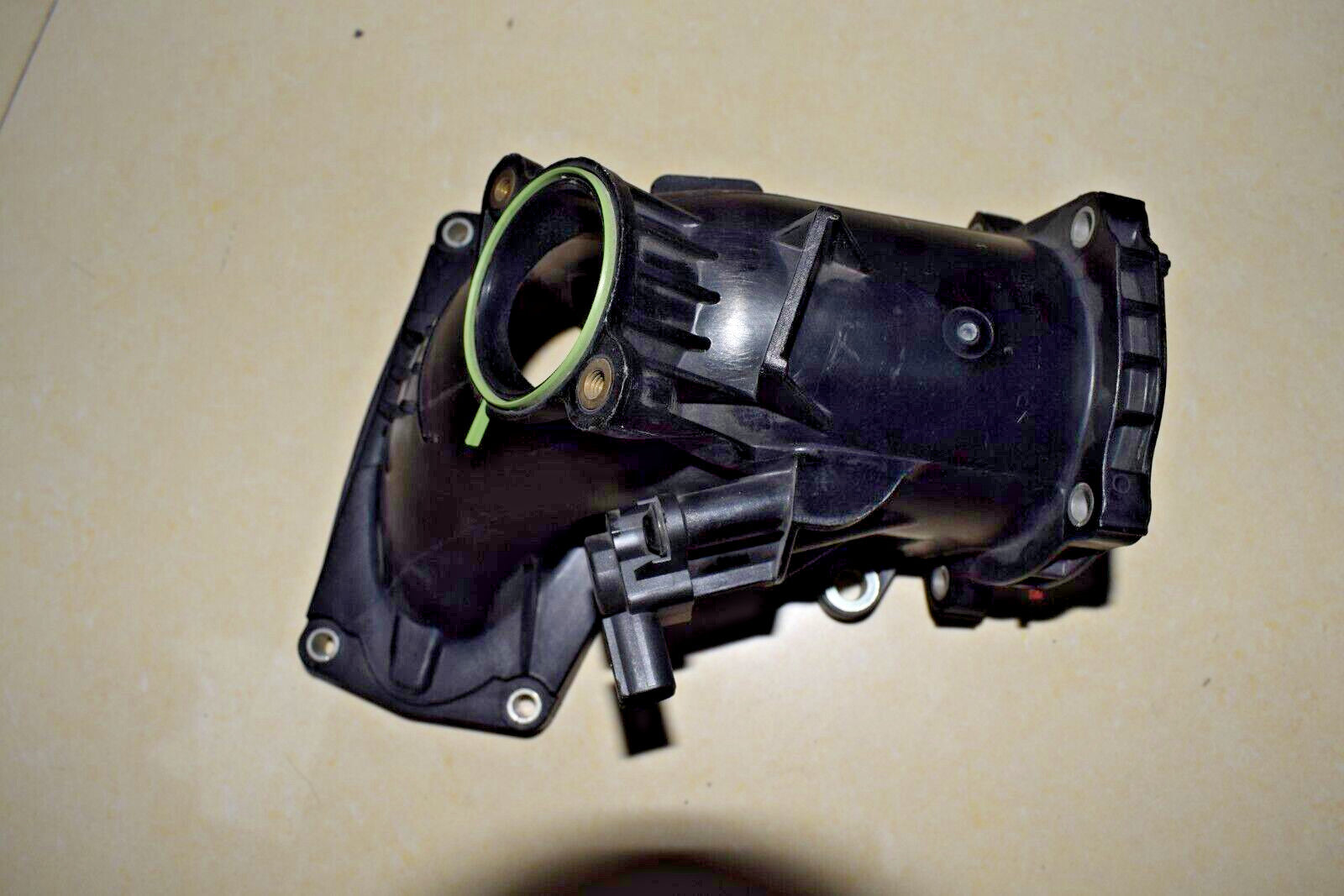 Charging air manifold with boost pressure sensor suitable for A6510900028- n