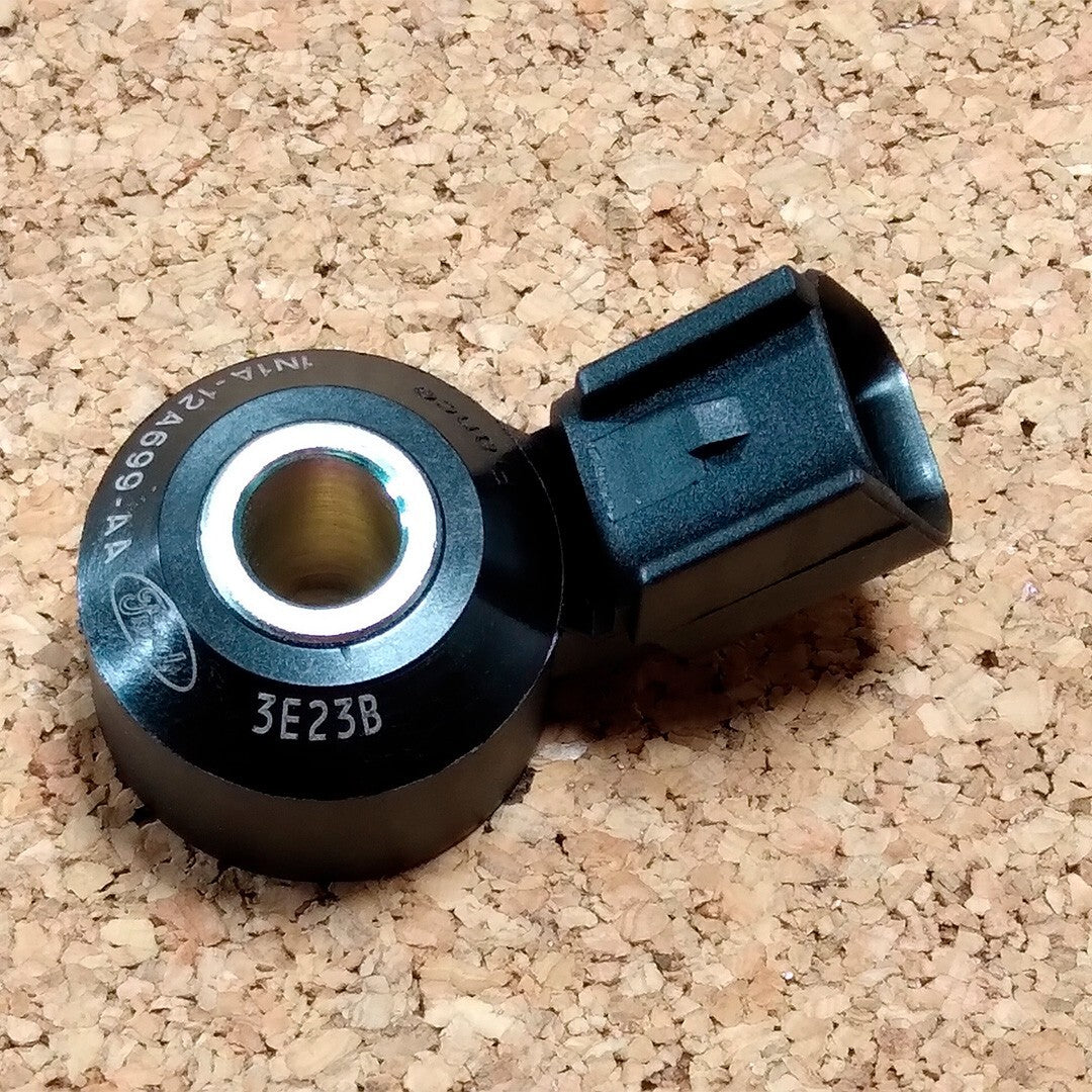Suitable for Land Rover KNOCK sensor for range ROVER LR4 motion detection VELAR LR008877 Q