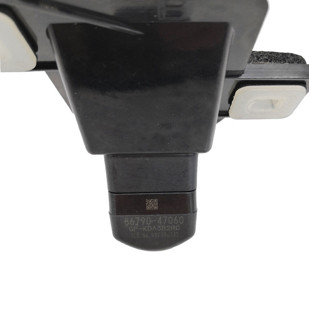 86790-47060 Rear View Backup Assist Parking Camera for Toyota Prius V 1.8L 15-17