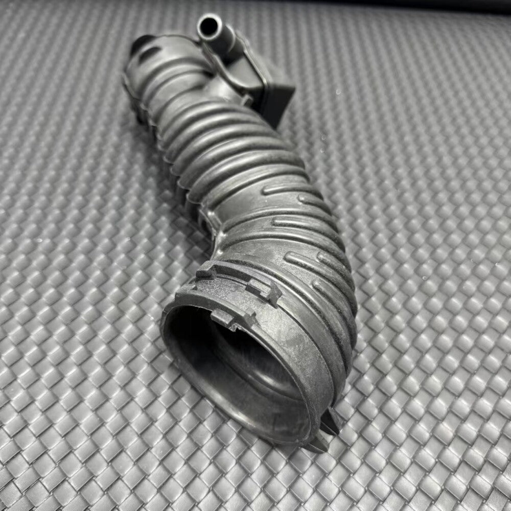 Air filter outlet pipe Replace# 42504966 13367292 Q