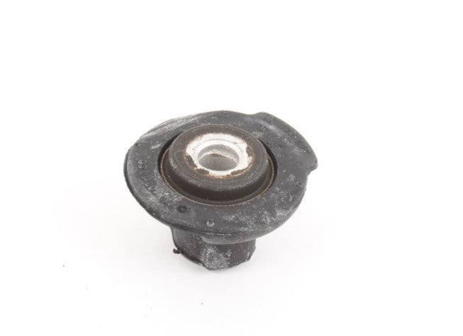 One bogie bushing is suitable for Mercedes W210 E300 E320 E350 E420 E430 95-03- n