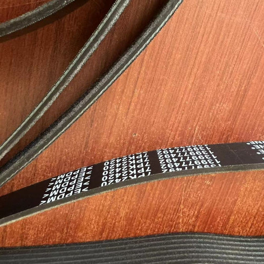 Serpentine V-Belt for Mercedes C W203 02-07