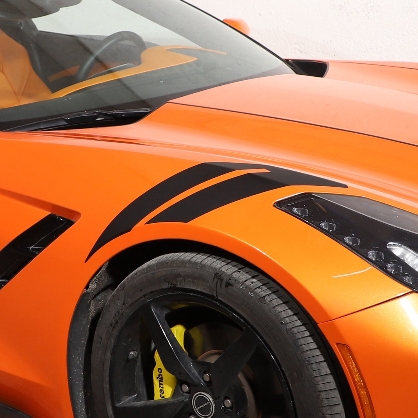 Matte black fender hood with vinyl graphic decal stripe for Corvette C7 2014-2019 n