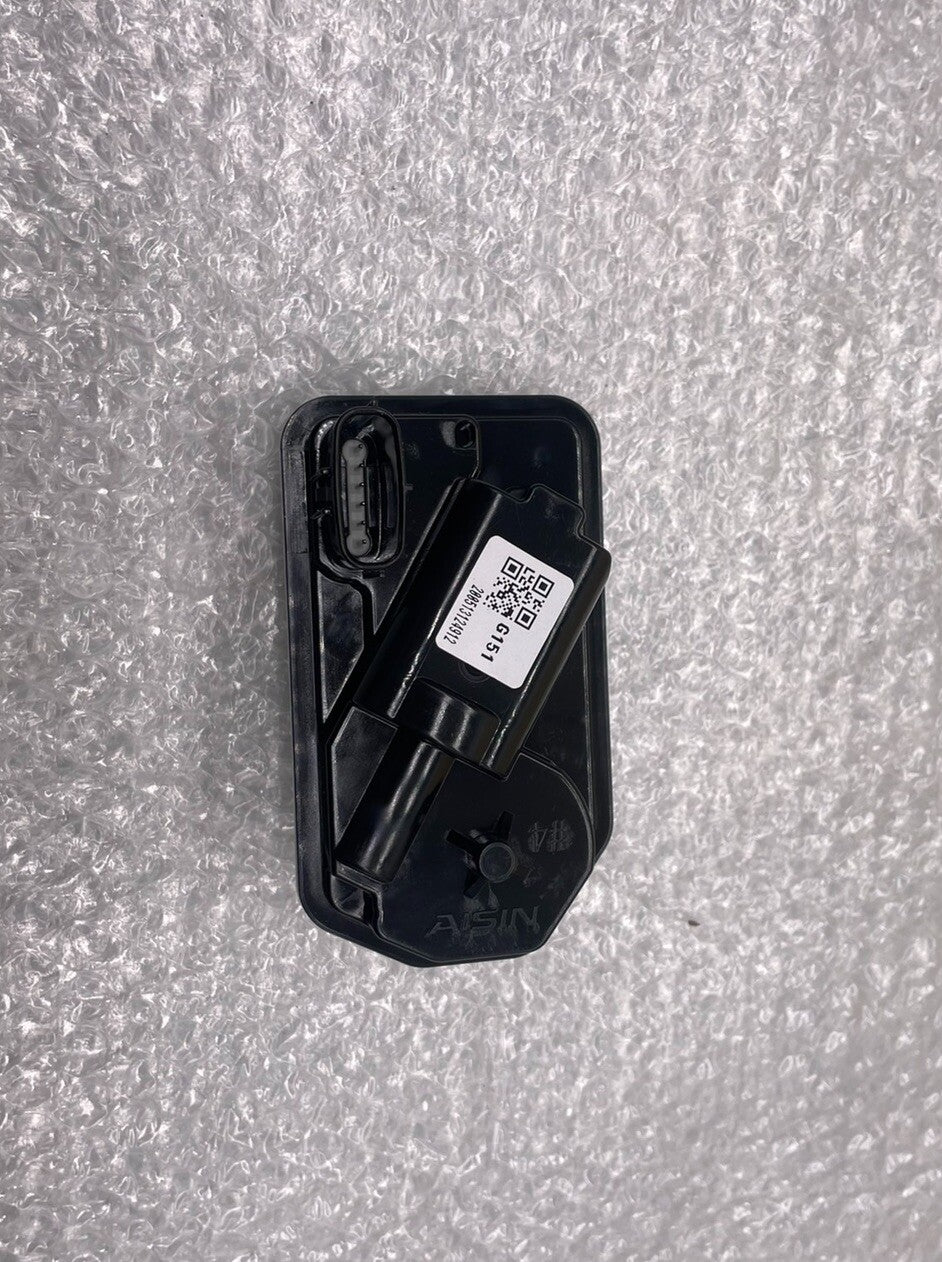 for Toyota Radiator Support Air Deflector Actuator 88940-33060 for Avalon , for Camry Q