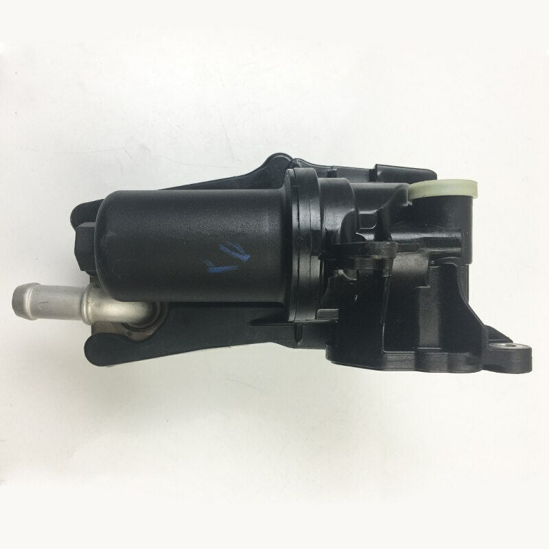 Engine and transmission oil cooler suitable for CLA GLA 180 200 CDI 250 4-MATIC- n