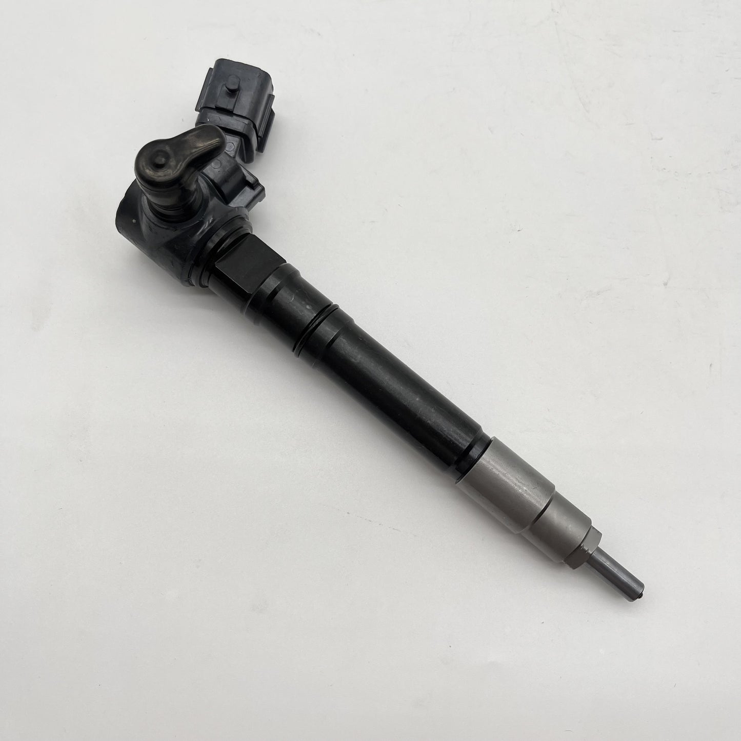 1PC Fuel Injector 23670-0E060 for Toyota 1GD-FTV Hilux Fortuner Innova 2.8 Ltr