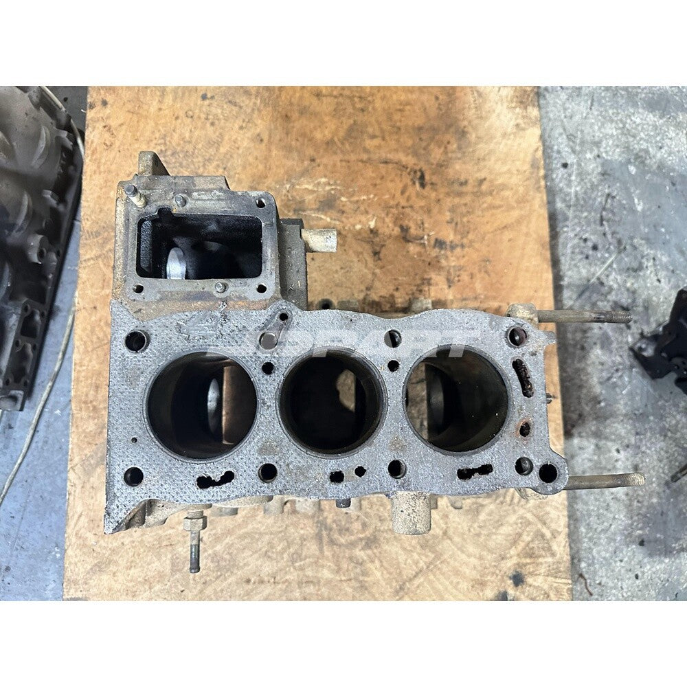 3KB1 Cylinder Block for Isuzu Engine Spare Parts -