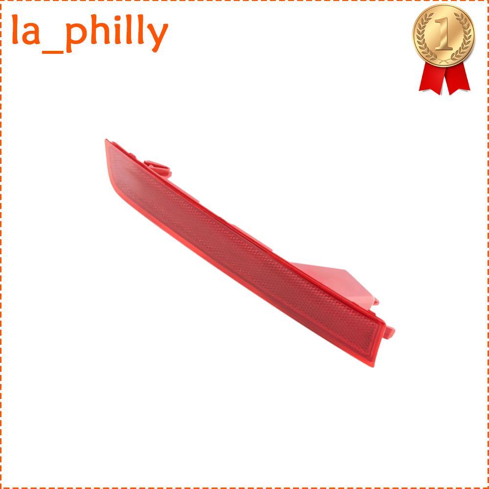 Right Passenger Side Bumper Reflector Red for X7 G07 2017-2019 Plastic Q