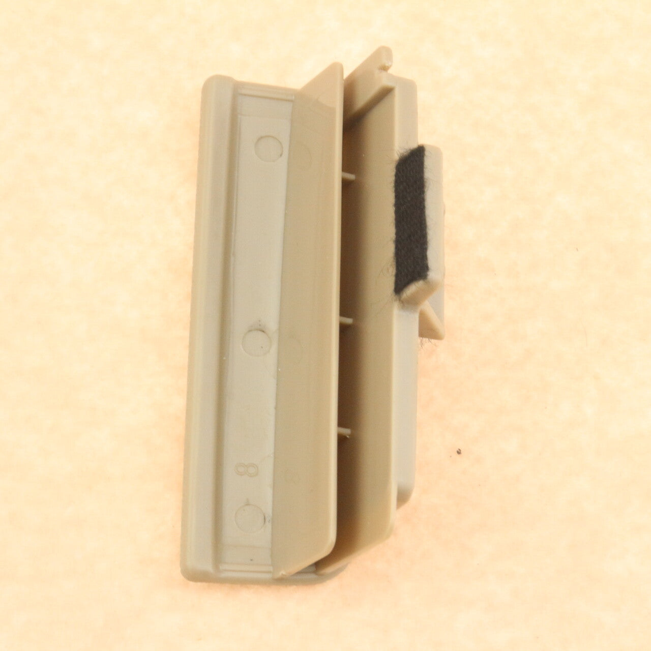Fit for Kia Sportage 05-10 Beige Compartment Glove Box Latch Knob 84560-1F100EZ