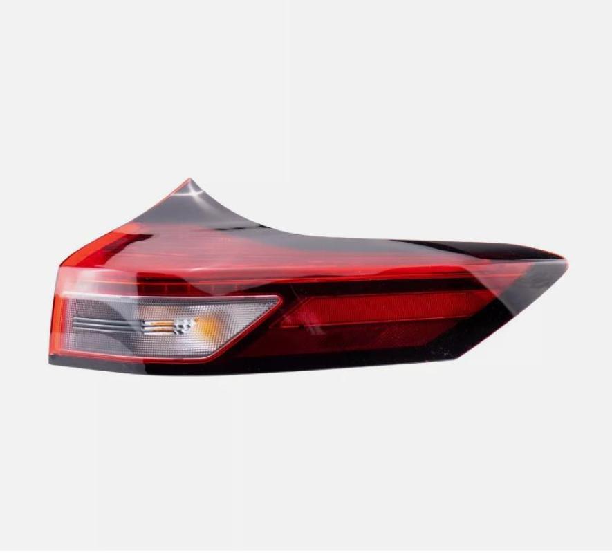 NI2805122 Right Outer Tail Light Assembly For 2021 Rogue n