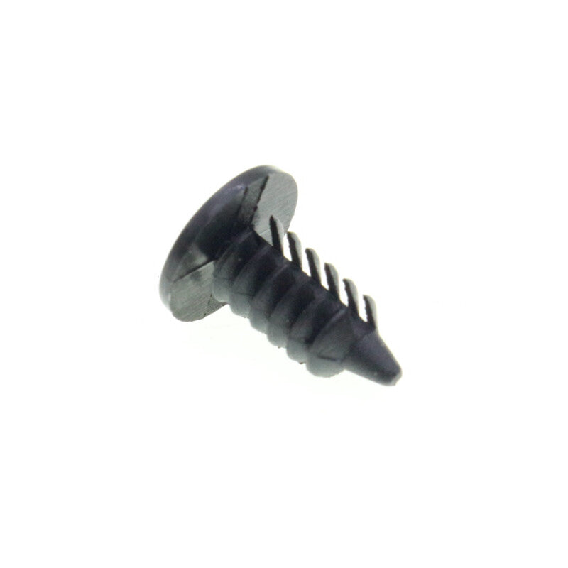 Air filter element 2468300018 suitable for Mercedes-Benz CLA250, GLA250, and CLA45 engine compartments.