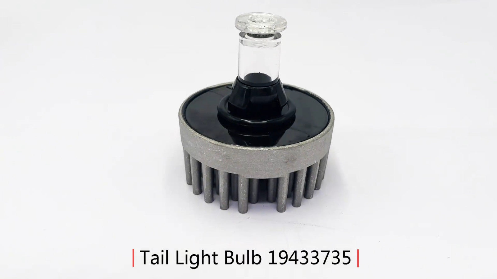 Tail Light Bulb 19433735 for GMC Acadia2013-2017 Car Auto Part 13582912 v