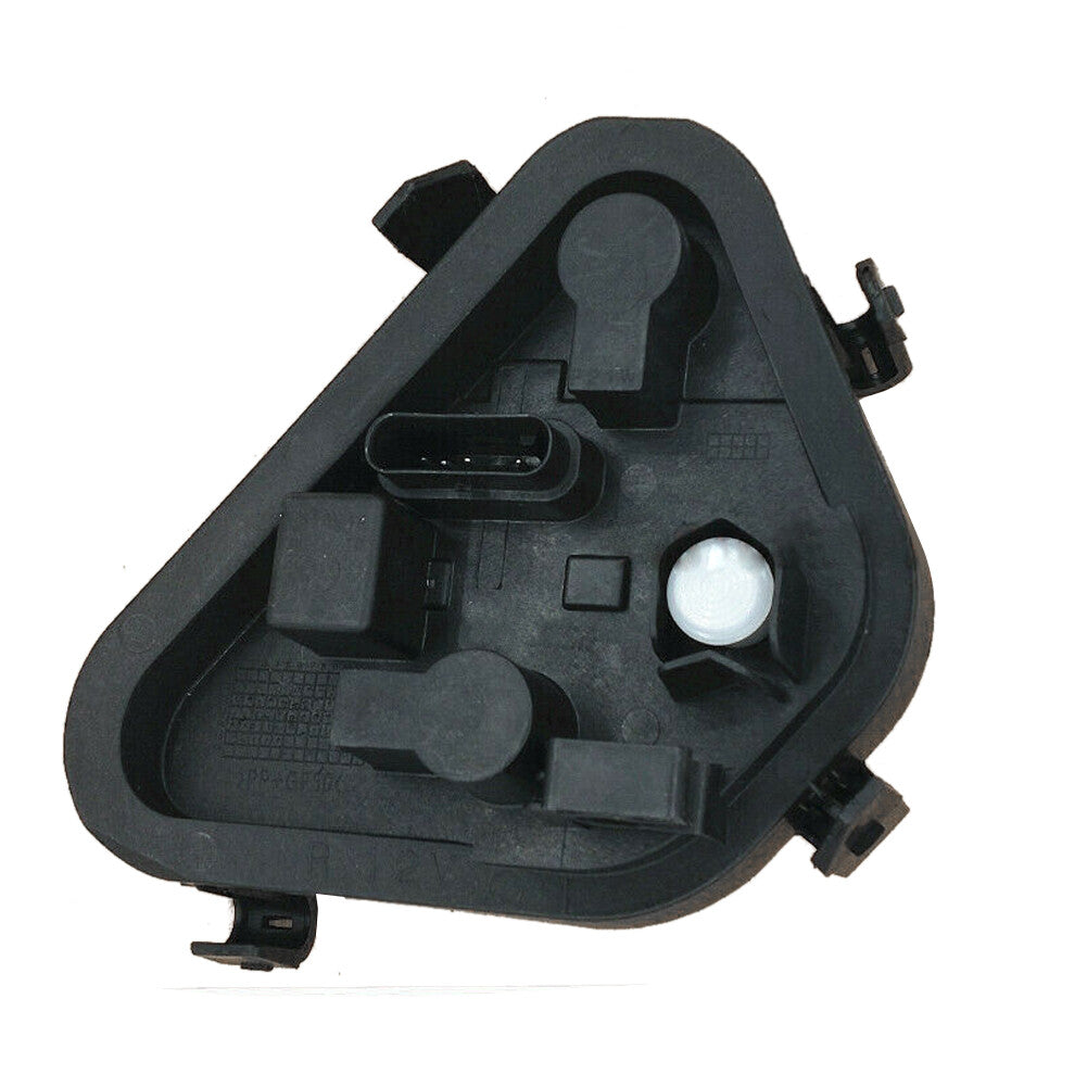 Right Outer Tail Light Bulb Socket Holder With Plug Fit for 3 New v