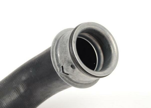 One radiator hose suitable for Mercedes W212 W204 E200 E250 C200 C250- n