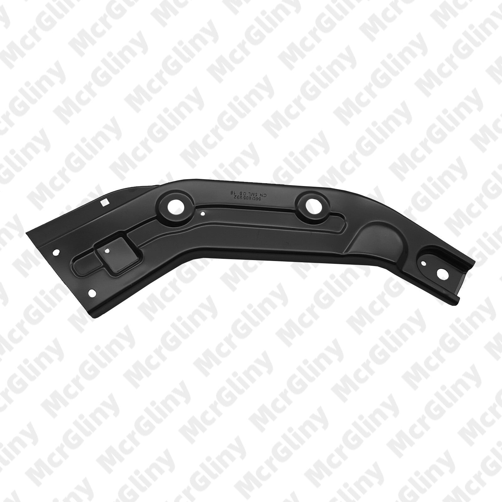 The right-side radiator support bracket is suitable for Passat 2013, 2014, and 2015 models. #561805932- n