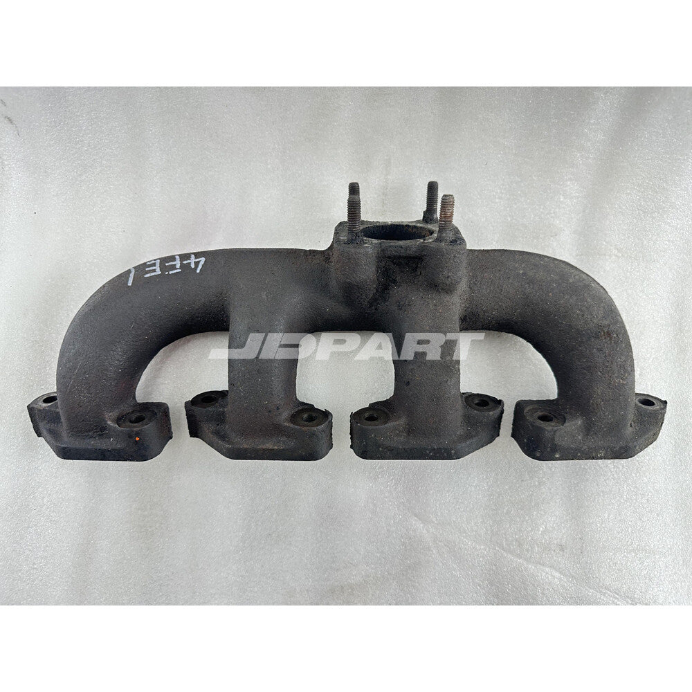 4FE1 exhaust manifold is suitable for Isuzu engine parts.