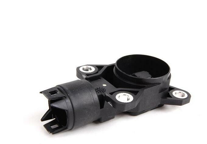 The eccentric shaft sensor is suitable for E53, E60, E65, E66, E70, 540i, 545i, 550i, 745i, 745Li, and X5. n