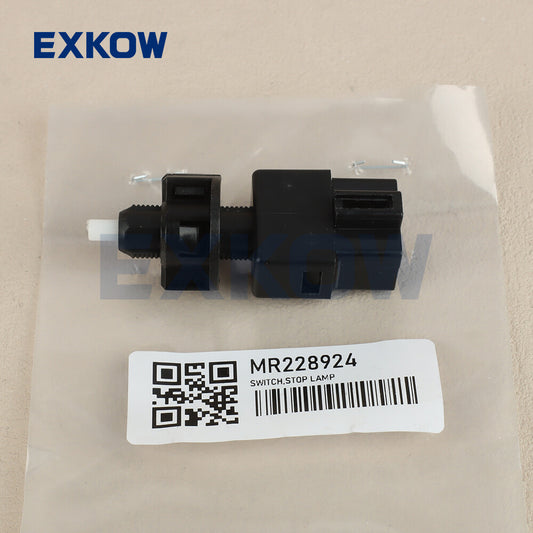 Stop Lamp Switch for Mitsubishi Pajero IO Colt Magna Verada Nimbus MR228924 Q