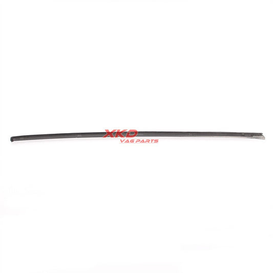 The right-side windshield trim is suitable for the for Volkswagen for Tiguan . (08-18 5N0854328)
