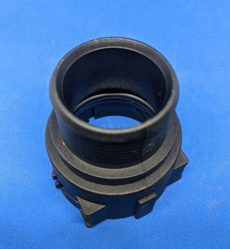 Coolant flange coupling is suitable for Audi for A4 S4 for A5 S5 Q7 for A8 S8 for A6 S6 A7 3.0 3.2 4.2 2.0 Q