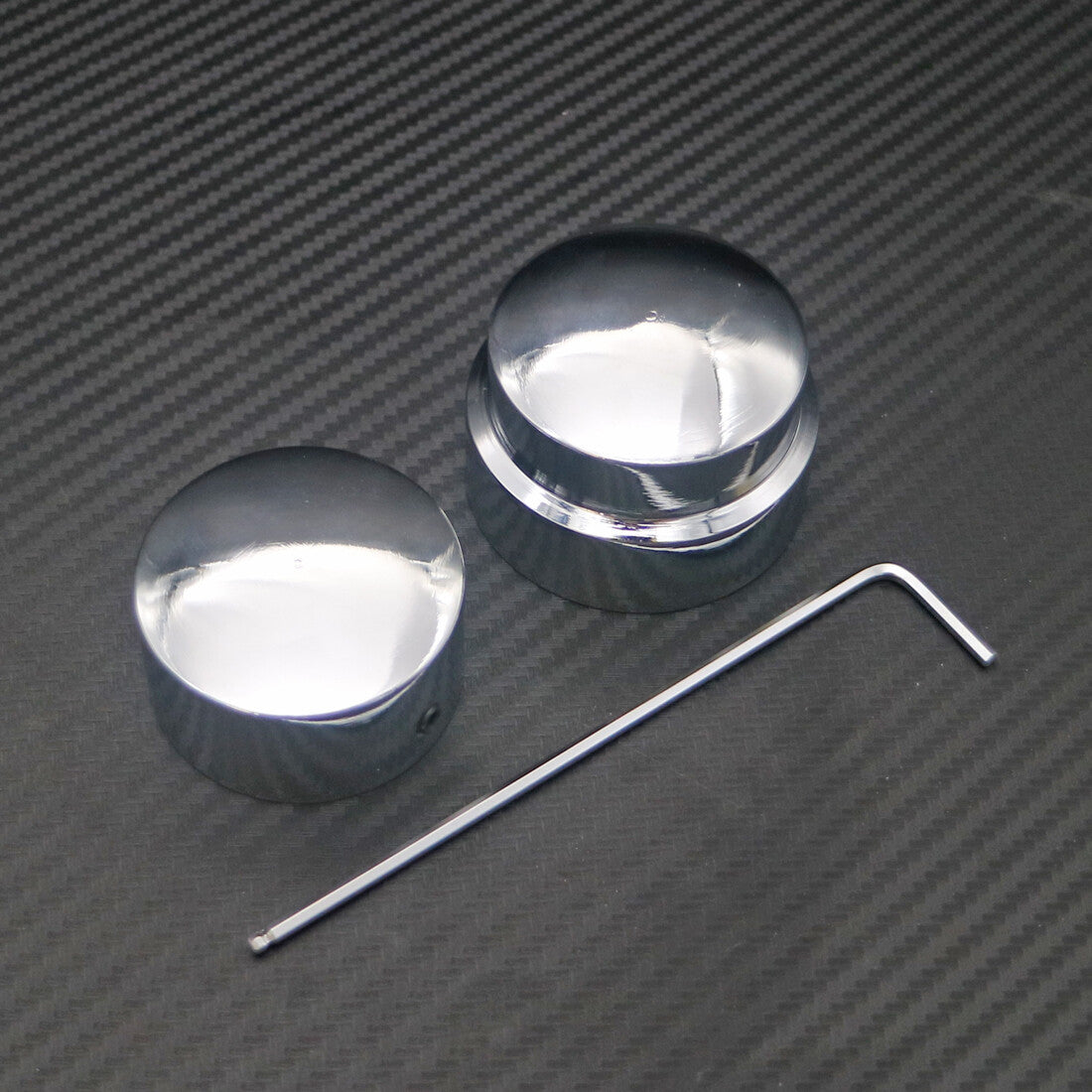 Chrome Aluminum Rear Axle Nut Covers for Harley Softail Models FXDB FLSTN 08-16 Q