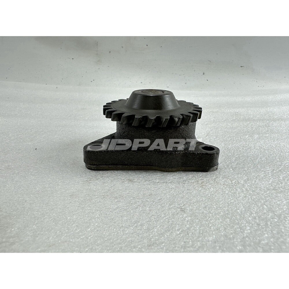 3TNA72 Oil Pump 119660 - 32001 is a part for excavator engine components.