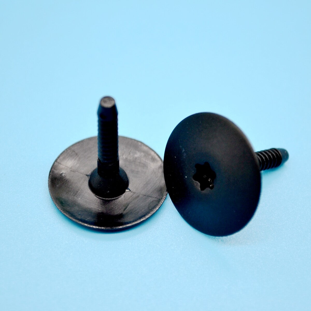 10pcs Side Skirt Clips Undertray Shield Screw Securing Pin for BMW 07147296886