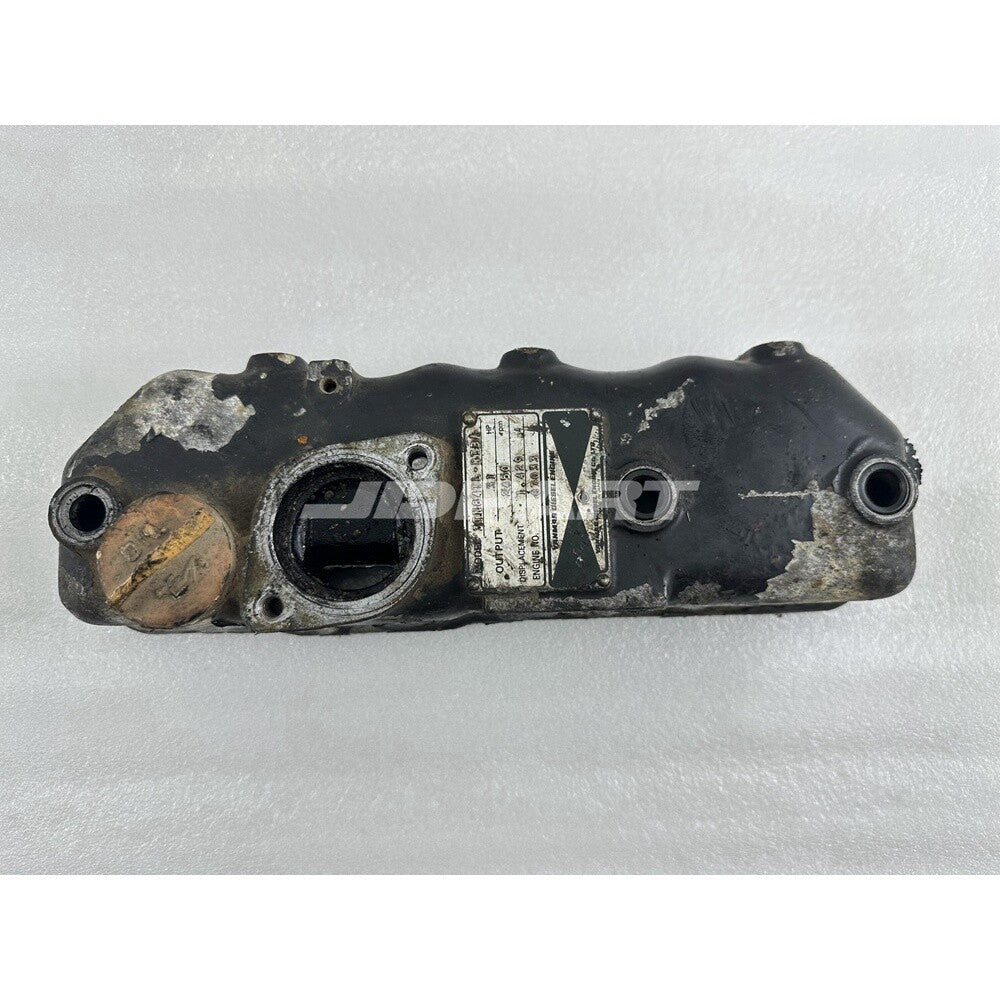 3TN84 Valve Chamber Cover for Diesel Parts -