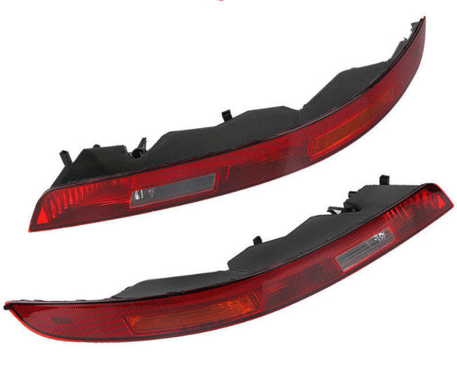 1Pair LR Bumper Reflector Rear Brake Reverse Light Lamp for Audi Q3 2015-2018