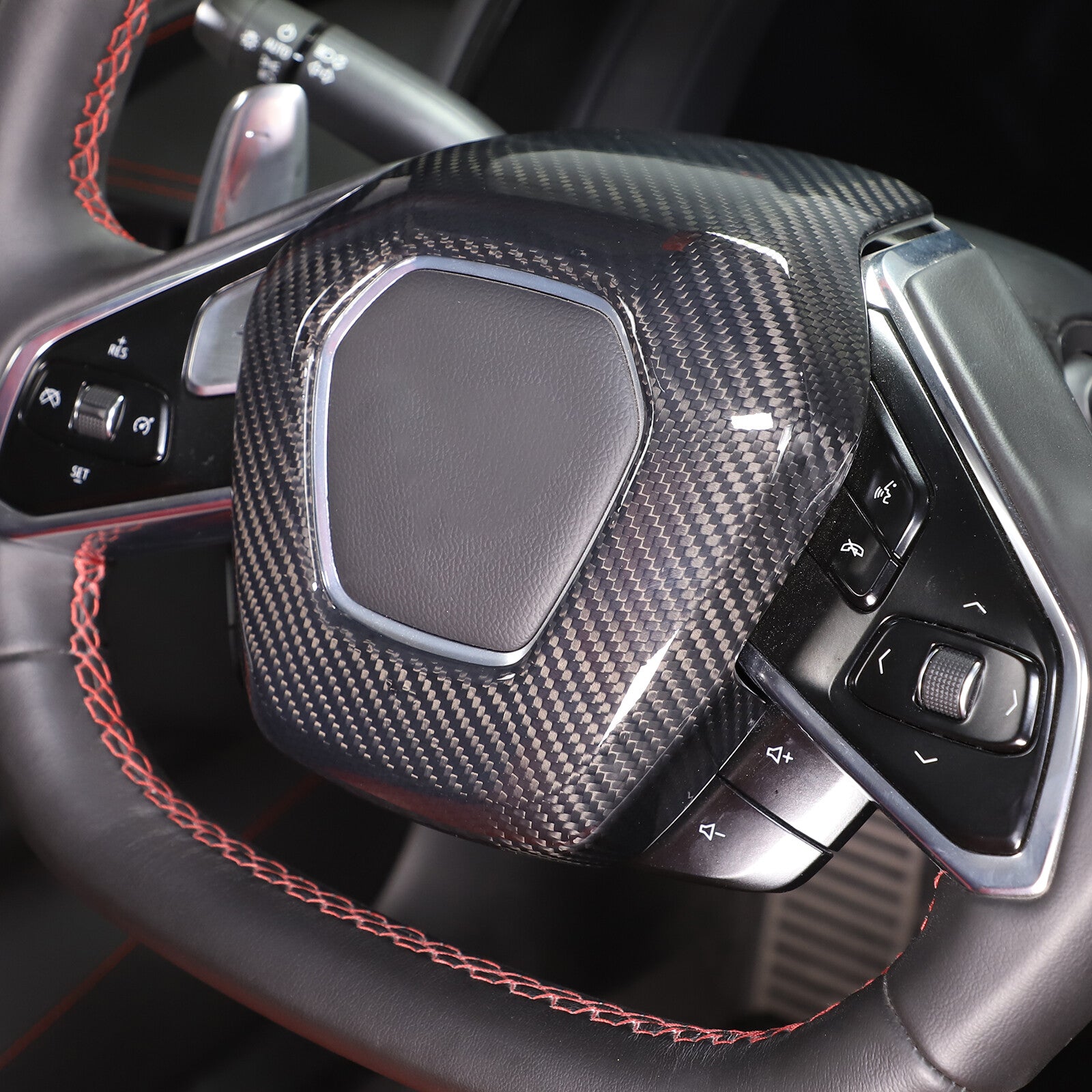 Carbon fiber inner steering wheel center wrap cover for Corvette C8 2020-23- n