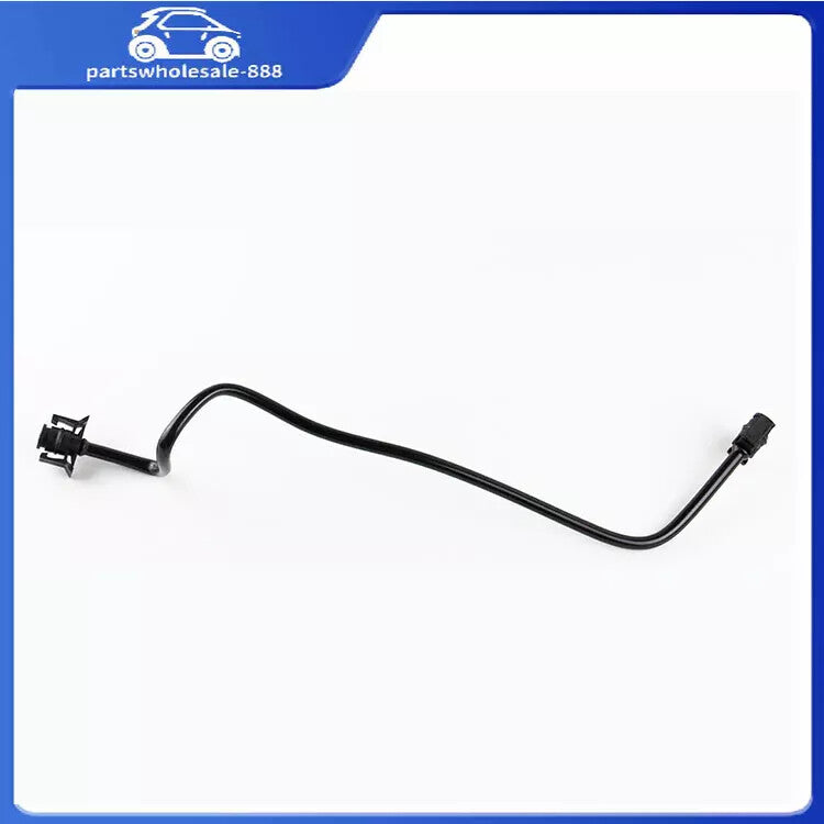 LR006165 LR000945 Radiator hose from engine to expansion tank suitable for Land Rover LR2