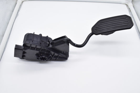 78120 47040 198800 3120 OE Accelerator Pedal - new n