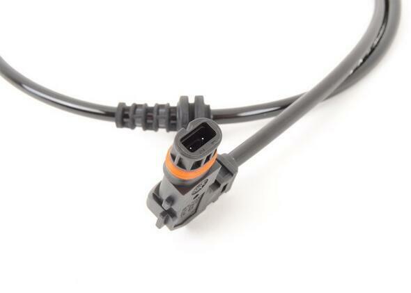 1 piece Front Left Right ABS Wheel Speed Sensor for X204 W204 C300 v