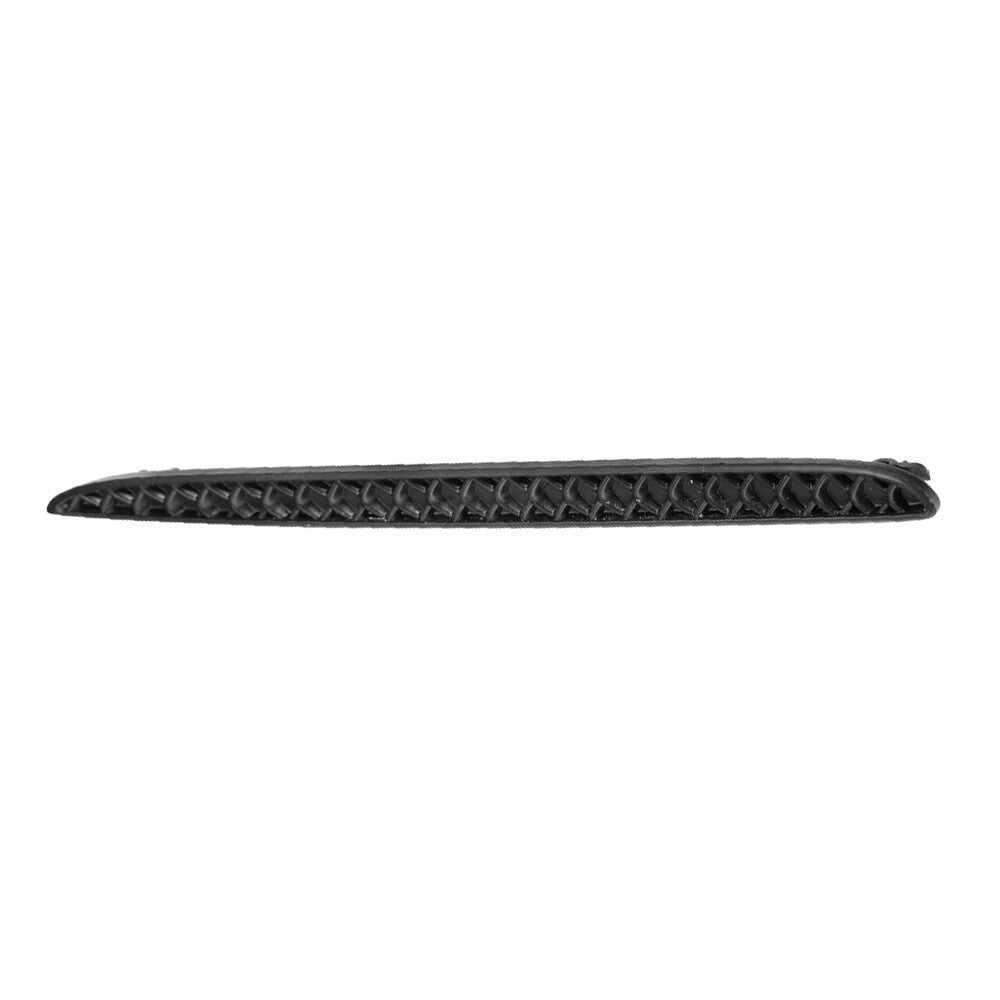 The rear bumper cover grille on the left side is suitable for C-Class C300 2015-2020 W205- n
