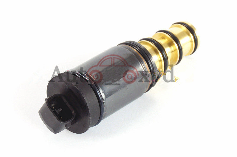 The brand-new electronic control valve for the air conditioning compressor is suitable for Toyota Yaris 2006 - 2011 1.5L models. Q
