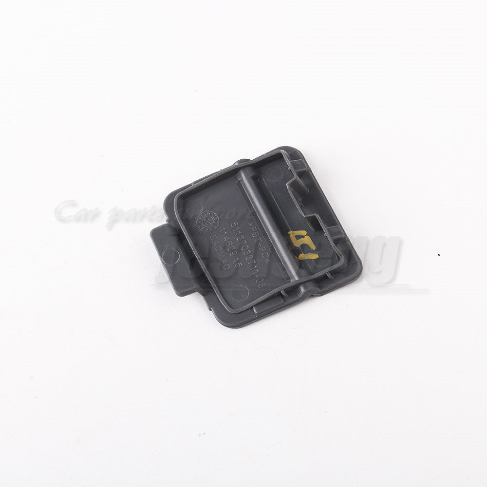 Rear Side Bumper Tow Hook Cover Cap for BMW E60 525i 530i 545i 525xi 530xi 04-07 Q