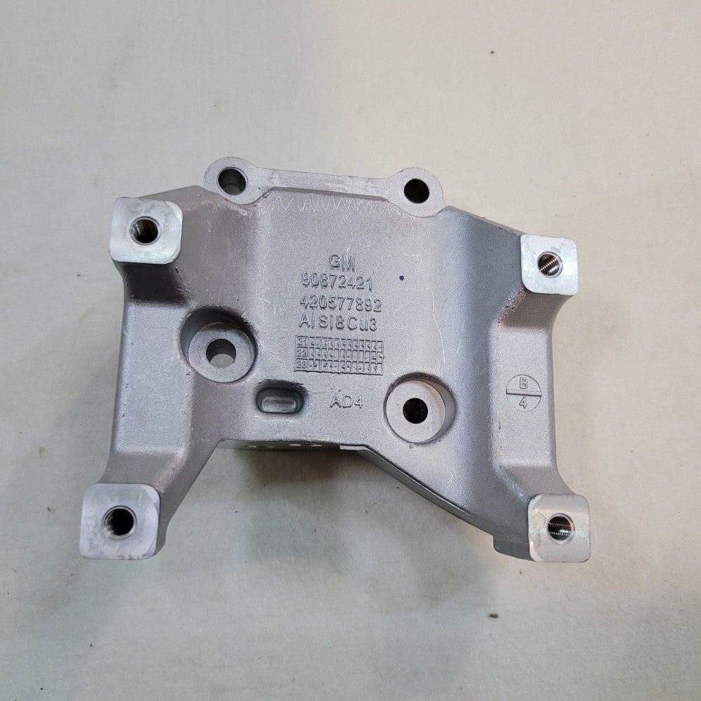 Parts Number 90872421 Air Conditioning Compressor Bracket 1pack