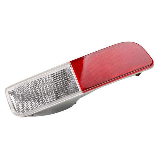 8336A102 Right Rear Bumper Fog Light N/S LHD Applicable to Outlander 12-15- n