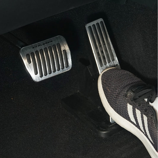 Foot-operated gas brake pedal, silver automatic accessory, suitable for Ford Explorer 2020 AT