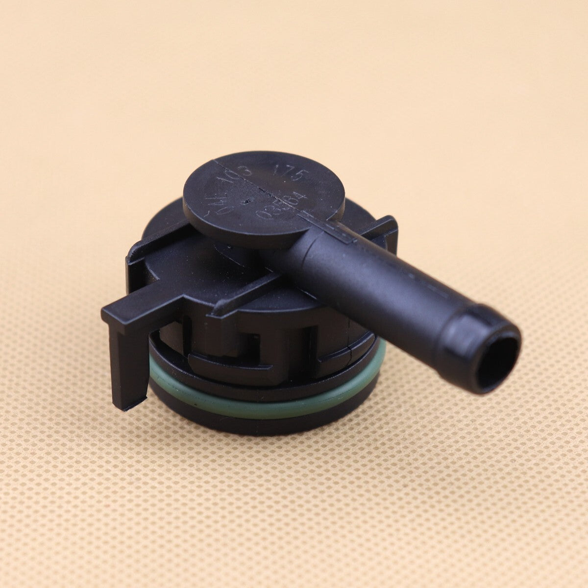 Crankcase vent hose ventilation valve suitable for Audi A1, A3, Q2, Q3, for Volkswagen for Skoda seats 04E103175M